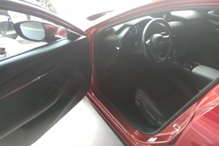 马自达3 昂克赛拉 2021款 2.0L 自动质雅版中控内饰7003