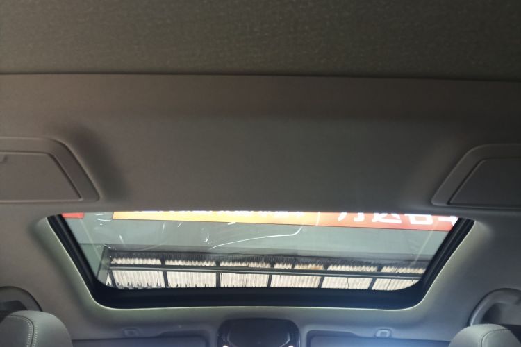 宝马5系 2018款 改款 530Li 领先型 豪华套装局部细节22