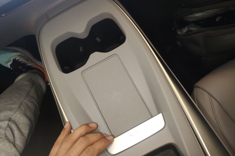 小鹏MONA M03 2024款 515 长续航中控内饰7001