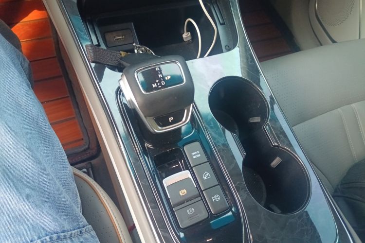 东风风行 风行游艇 2022款 1.5T DCT揽月版中控内饰18