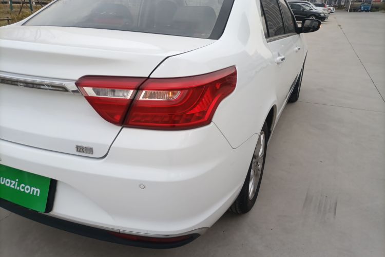 吉利汽车 远景 2018款 1.5L 手动幸福版车身外观9