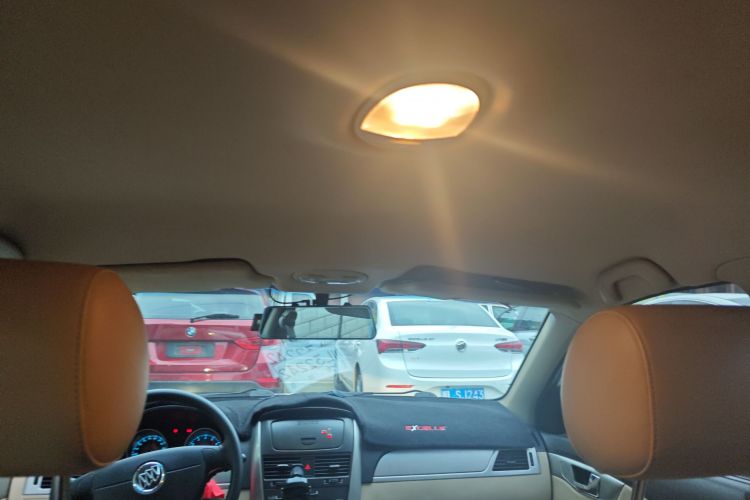 别克 凯越 2013款 1.5L 自动经典型中控内饰22