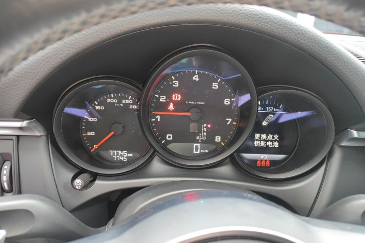 保时捷 2020款 Macan 2.0T中控内饰14