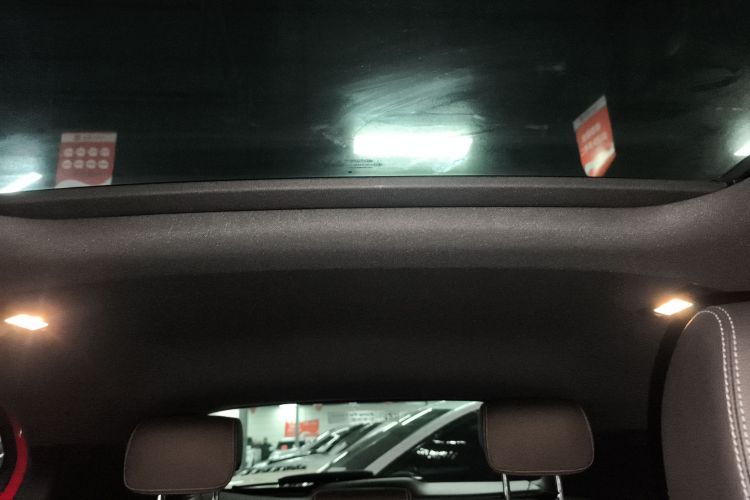 奔驰A级(进口) 2019款 A 200 动感型中控内饰22