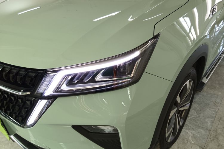 五菱汽车 五菱星辰 2021款 1.5T CVT星辉版车身外观36