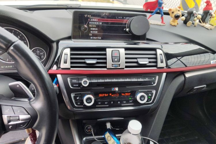 宝马3系 2015款 328Li 豪华设计套装中控内饰16