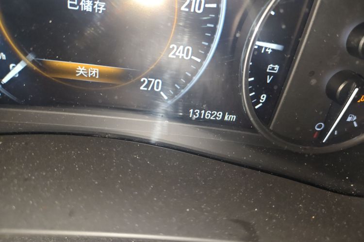 别克 君越 2018款 28T 豪华型中控内饰15