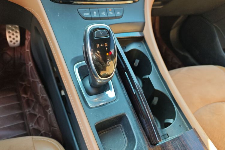 别克 君越 2016款 20T 豪华型局部细节18