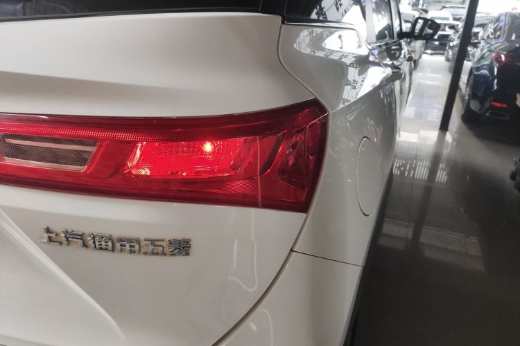 宝骏530 2019款 1.5T CVT豪华型 国V车身外观9