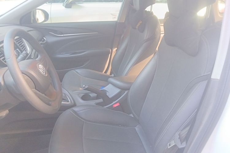 别克 英朗 2021款 1.3T 自动轻混动精英型中控内饰19