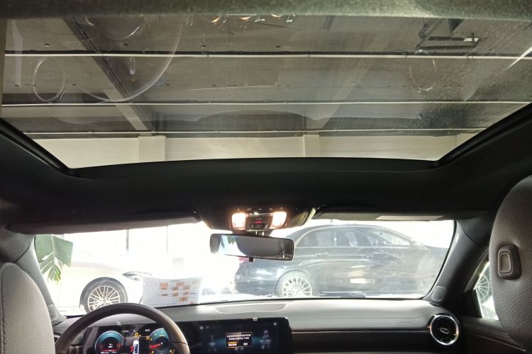 奔驰A级 2020款 改款 A 200 L 运动轿车动感型中控内饰22