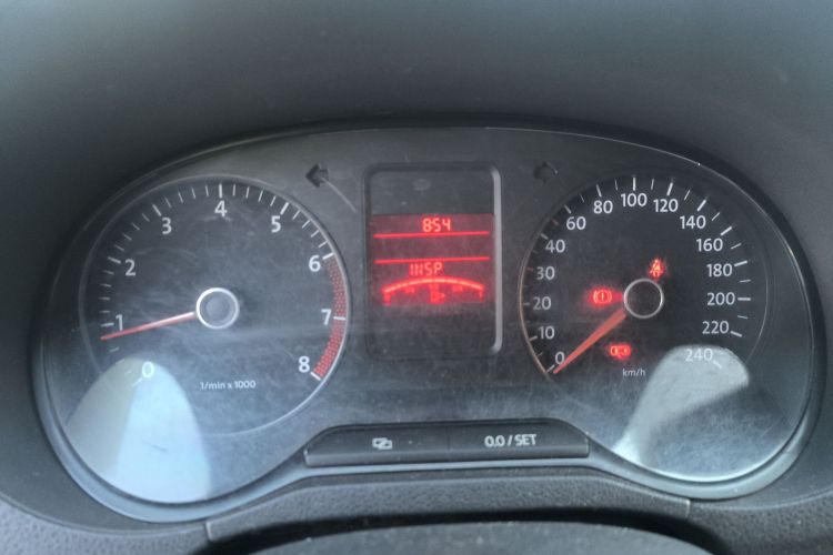 大众 Polo 2011款 1.4L 手动致乐版中控内饰14