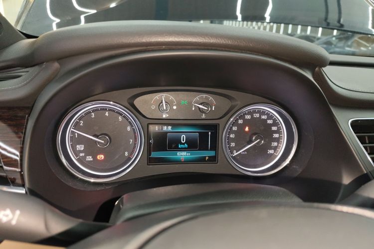 别克 君越 2018款 28T 精英型中控内饰14