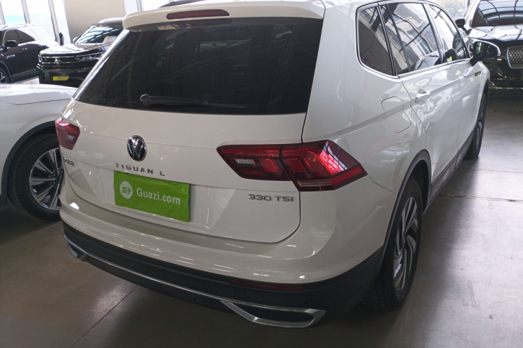 大众 途观L 2022款 330TSI 自动两驱舒享版车身外观7