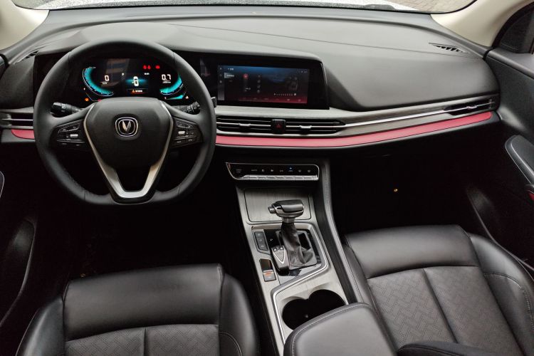 长安CS55PLUS 2020款 1.5T 自动炫动型中控内饰12