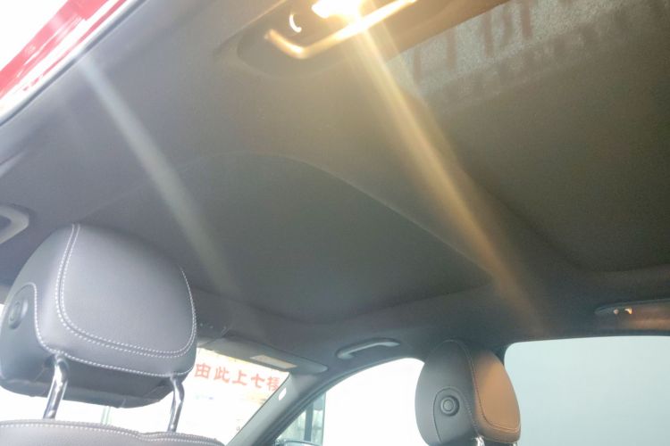 奔驰E级(进口) 2019款 E 260 运动版局部细节22