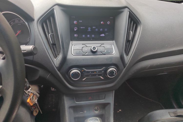 名爵 锐行 2015款 1.5T 自动豪华版局部细节16