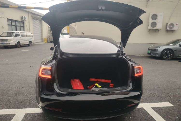 特斯拉 Model 3 2022款 后轮驱动版局部细节23