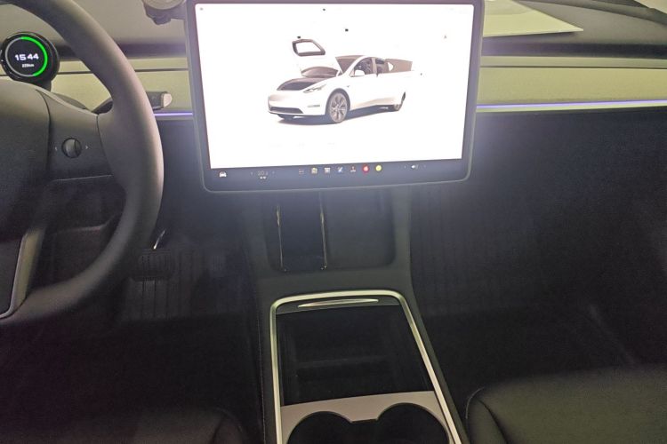 特斯拉 Model Y 2023款 长续航全轮驱动版中控内饰16