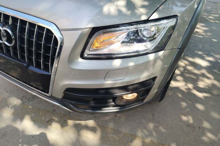 奥迪Q5 2017款 Plus 40 TFSI 技术型车身外观36