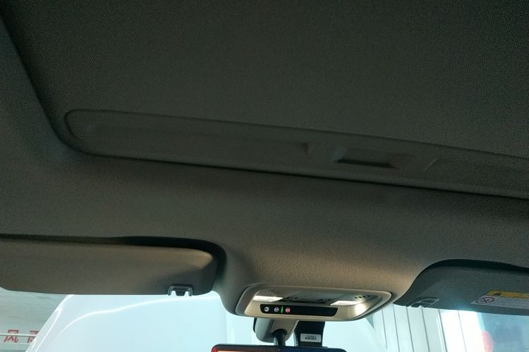 别克 君威 2022款 552T 智享型局部细节22