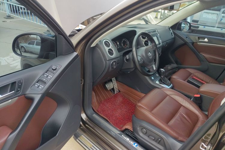 大众 途观 2015款 1.8TSI 自动两驱豪华型中控内饰7003