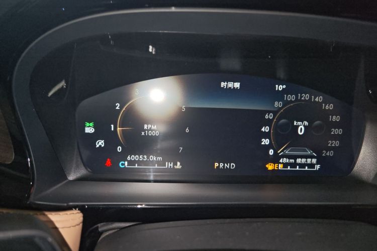 林肯 冒险家 2022款 2.0T 两驱尊雅版中控内饰14