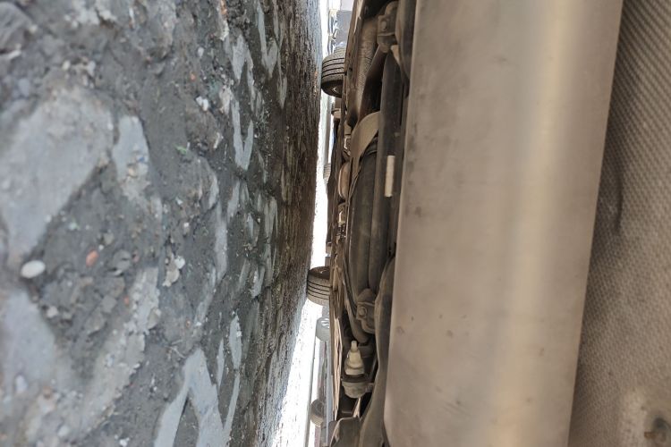 福特 福克斯 2017款 两厢 1.6L 自动舒适型智行版局部细节9009