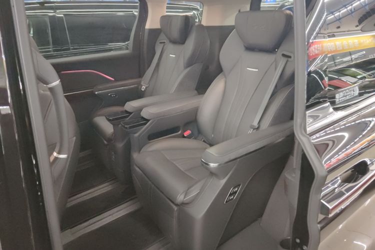 红旗HQ9 PHEV 2024款 2.0T 四驱豪华版中控内饰21