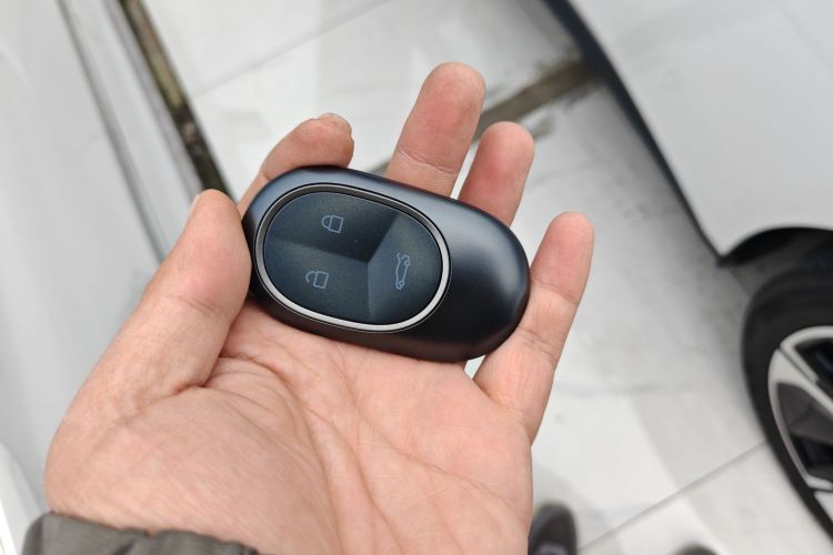 蔚来ET5T 2024款 75kWh Touring中控内饰7001