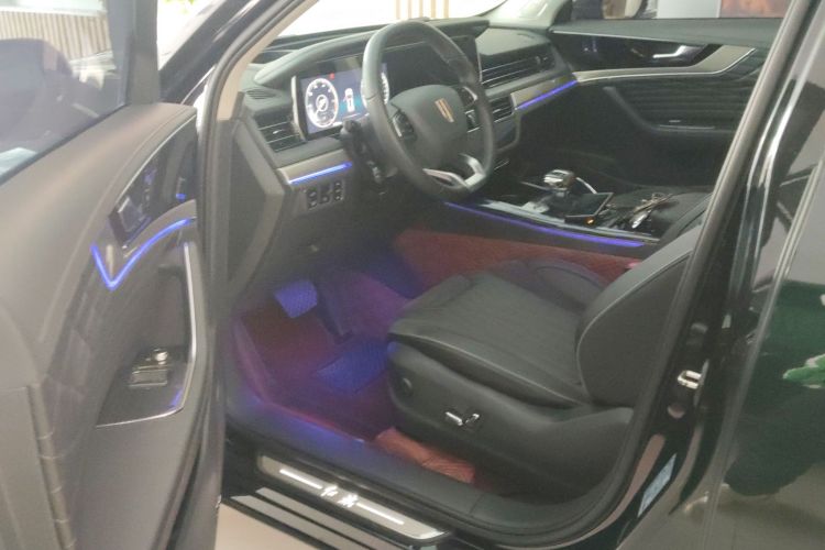 红旗HS5 2022款 改款 2.0T 智联旗享版中控内饰20