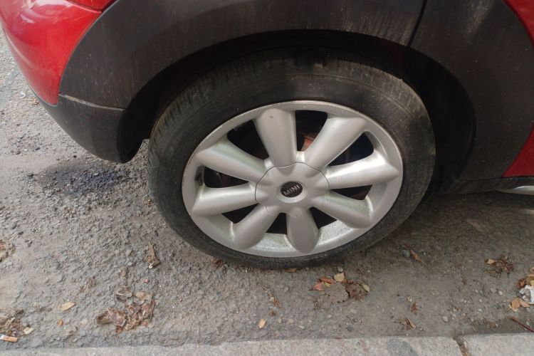 MINI Countryman 2016款 1.6T COOPER ALL4 Excitement装备控车身外观6008