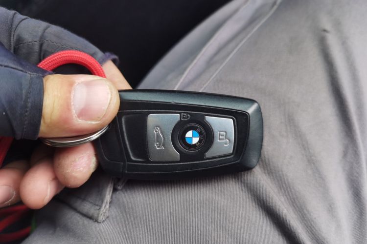 宝马3系 2016款 320Li 进取型中控内饰11