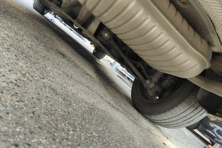 宝马X1 2020款 sDrive20Li 尊享型局部细节9009