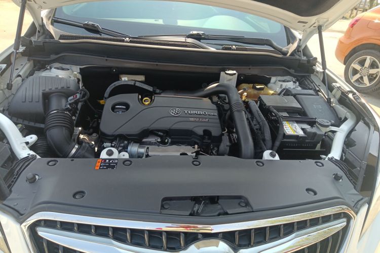 别克 昂科威 2018款 20T 两驱精英型机舱底盘24