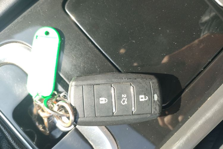 长安 逸动 2018款 1.6L GDI 手动时尚型中控内饰11