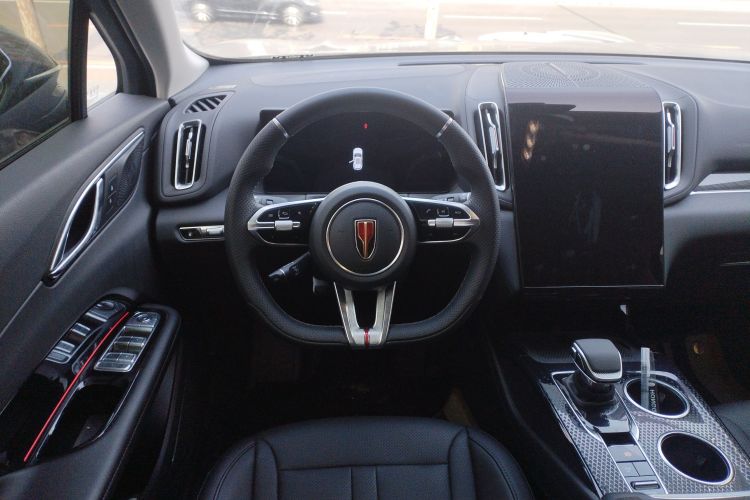 红旗HS3 PHEV 2024款 PHEV 115km 劲为版中控内饰13