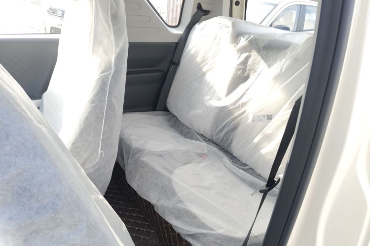 吉利银河 熊猫 2025款 210km 元气熊中控内饰7004