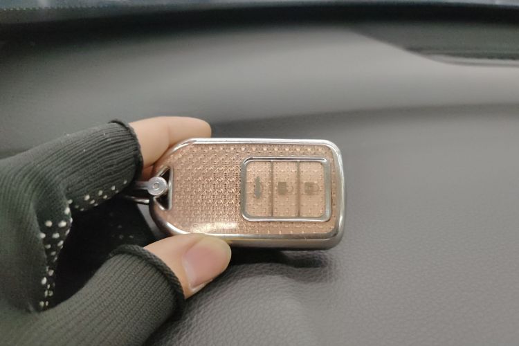 本田CR-V 2019款 耀目版 240TURBO CVT两驱舒适版 国VI中控内饰7001