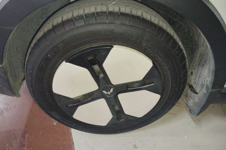 五菱汽车 宏光MINIEV 2022款 GAMEBOY 300km 玩咖款 磷酸铁锂车身外观6007