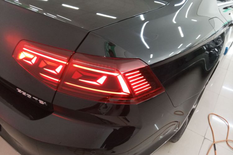 大众 迈腾 2025款 改款 众享款 330TSI DSG豪华型车身外观6006