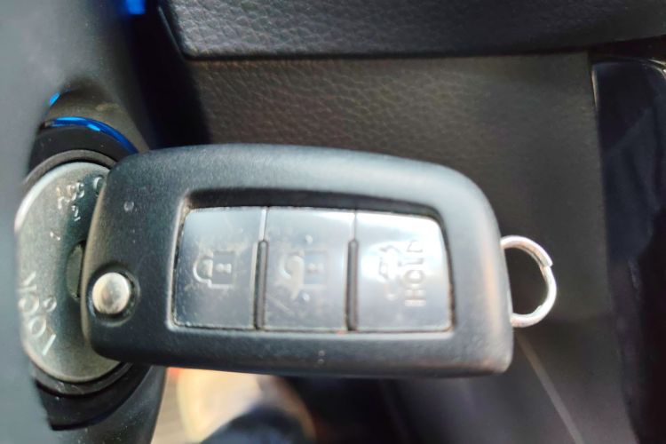 日产 轩逸 2022款 经典 1.6XL CVT豪华版中控内饰7001