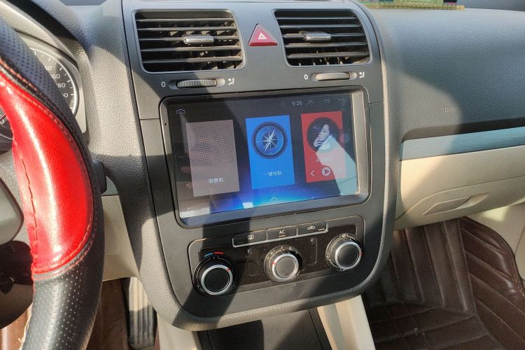 大众 速腾 2011款 1.6L 自动舒适型中控内饰16