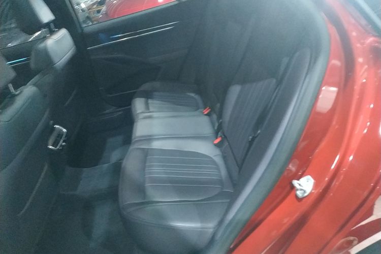 福特 蒙迪欧 2025款 2.0T EcoBoost 至尊型中控内饰21