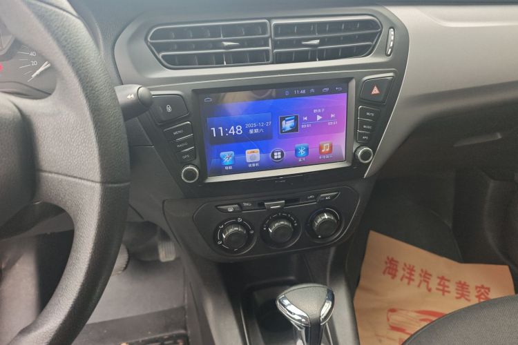 雪铁龙 爱丽舍 2016款 1.6L 自动时尚型中控内饰16