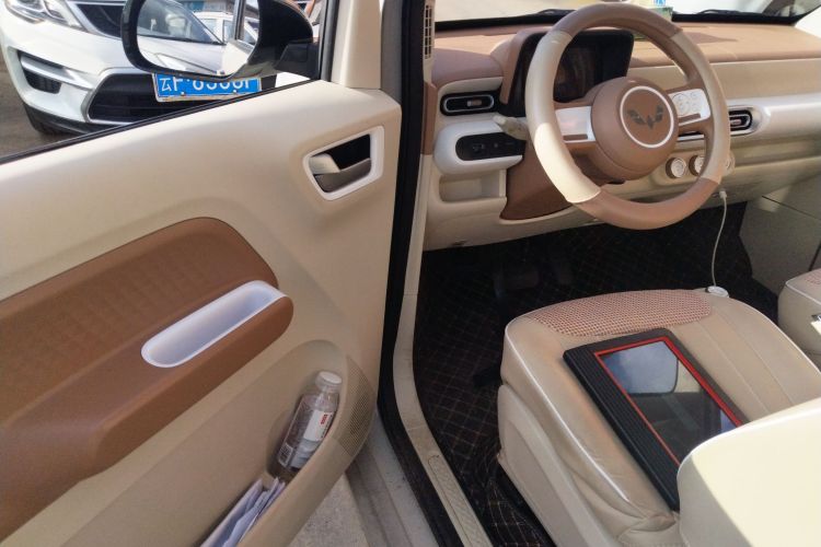 五菱汽车 宏光MINIEV 2024款 第三代 215km 青春版中控内饰20