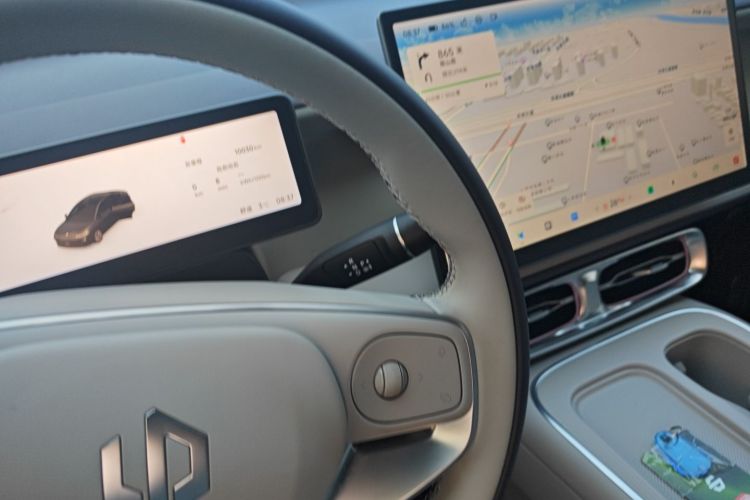 零跑汽车 零跑B01 2025款 650激光雷达版局部细节18