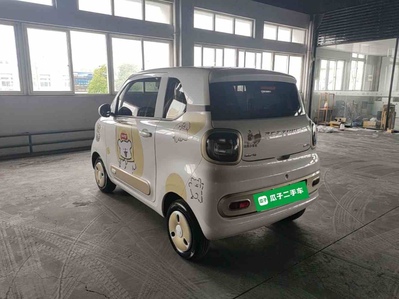 奔腾小马 2025款 222km 闪电马(3)