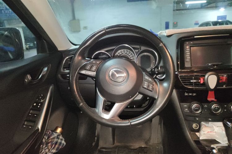 马自达 阿特兹 2014款 2.5L 蓝天尊崇版中控内饰13