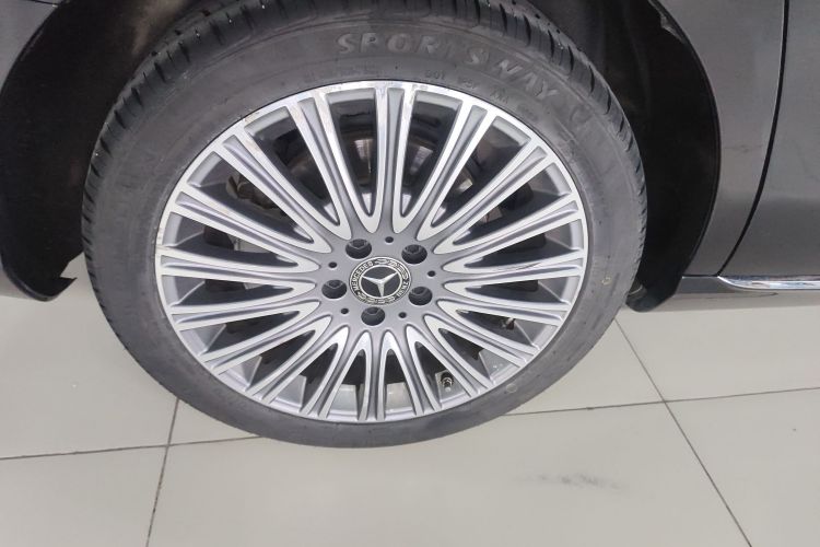 奔驰E级 2021款 改款 E 300 L 时尚型车身外观6008